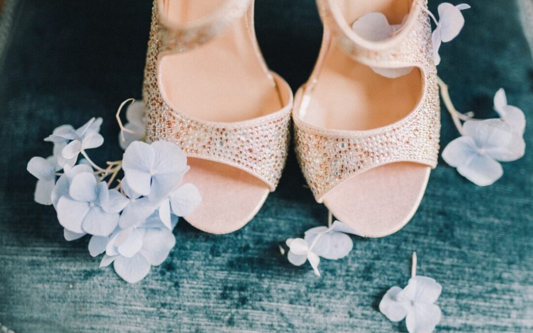 Bridal shoe tips